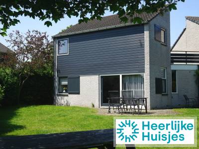 Heerlijk 6 persoons vakantiehuis in Ouddorp vlakbij het strand.