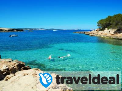 Ontdek het magische Ibiza o.b.v. all-inclusive incl. vlucht en transfer