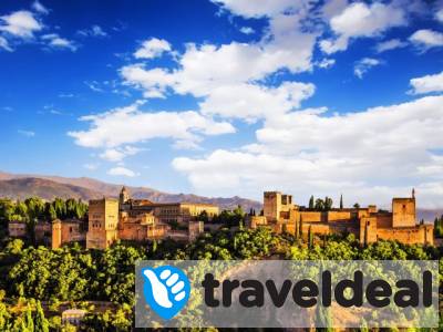 Ontspannen fly & train door Andalusië incl. vlucht, ontbijt en treintickets
