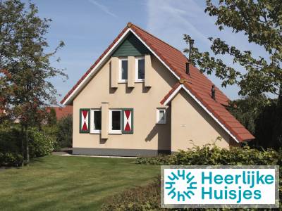 Comfortabele 4-persoons vrijstaande bungalow gelegen in de Drentse natuur