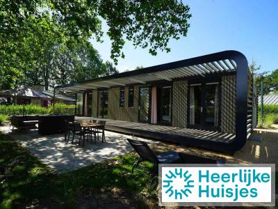 Luxe en modern vakantiehuis voor 4 personen op vakantiepark aan het Veluwemeer.