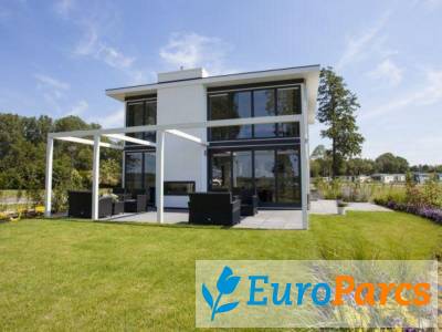 Grote accommodatie Cube Magnifique 8 - EuroParcs Bad Hulckesteijn