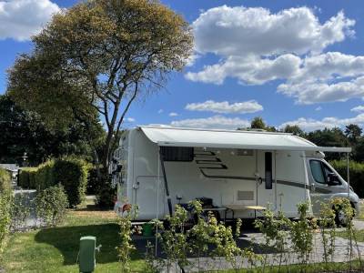 Camperplaats met verharde ondergrond