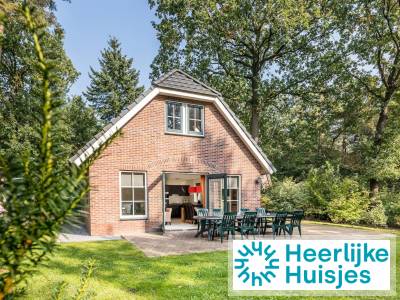 Vrijstaande 8-persoons bungalow op een vakantiepark in Drenthe