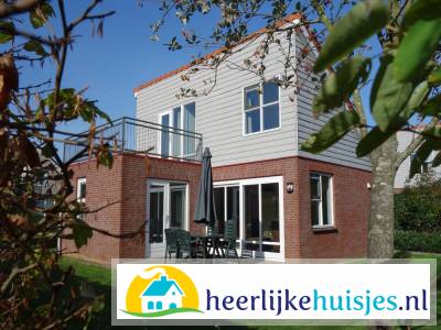 Vrijstaand 4 persoons vakantiehuis op Vakantiepark Wijde Aa in Roelofarendsveen.