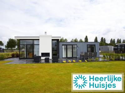 Heerlijk 4 persoons accommodatie met schuifpui op vakantiepark met wellnessmogelijkheden
