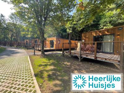 Comfortabel 4 persoons lodge op vakantiepark Hameau de lOurthe in Houffalize