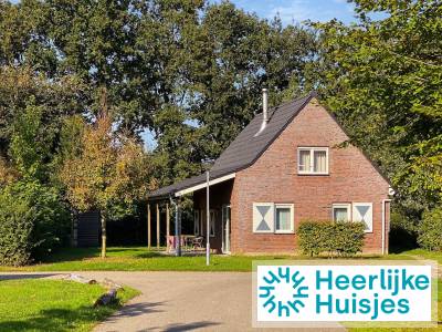 Sfeervolle 4 persoons Bungalow met sauna en haard op rustig vakantiepark in West-Brabant