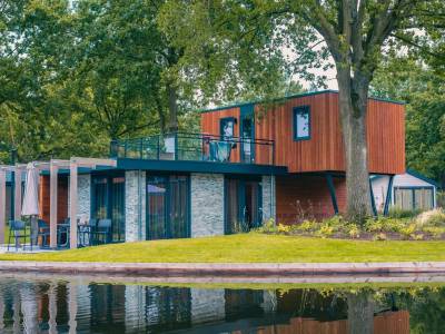Pavilion letage 4+4