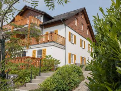 Vakantiehuis RothaarglΓΌck in Sauerland met uitzicht | 2-persoons-appartement - am Gerkenstein 27 Neuastenberg