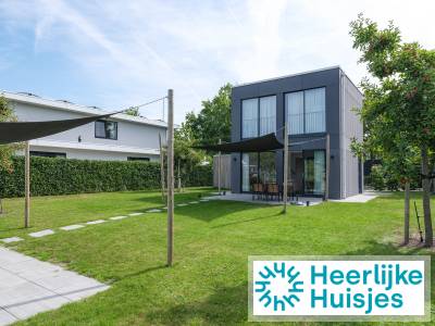 Comfortabel 4 persoons vakantiehuis aan het water op vakantiepark Harderwold in Zeewolde