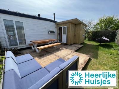 Heerlijk 5 persoons chalet gelegen op een familie camping in Midsland op Terschelling