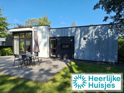 Modern 4 persoons vakantiewoning op een vakantiepark in Halfweg