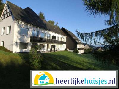 Leuk 4 persoons vakantiehuisje nabij Winterberg
