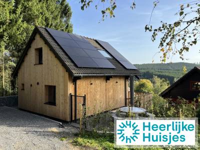 7 persoons vakantiehuis met een infraroodsauna op een camping in de Ardennen