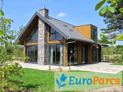 Grote accommodatie Bosvilla Sauna 8 - EuroParcs Zuiderzee