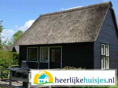 Fraai gelegen 2 persoons vakantiehuisje met uitzicht op natuurgebied in Giethoorn