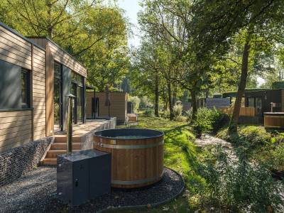 Mamer Lodge with hot tub | 4 Persons