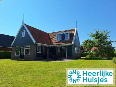 Comfortabele 6-persoons bungalow met sauna in oud-Hollandse stijl in Noord Holland