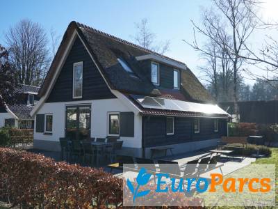 Grote accommodatie Villa Veluwe Plus 8 - EuroParcs De Hooge Veluwe