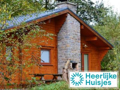 Vakantielodge voor 7 personen met houtkachel en airco midden in de bossen in de Ardennen