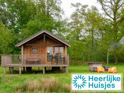 Knusse 4 persoons Lodge met hottub op een unieke locatie nabij Ruinerwold | Drenthe