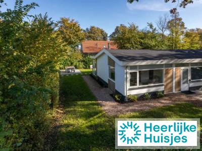 Prachtig 6 persoons vakantiehuis met sauna en open haard op 500 m van het strand.