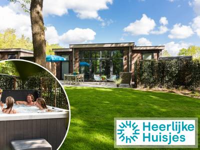 Luxe 4-persoons vakantiehuis met buitenspa op Recreatiepark Beekbergen