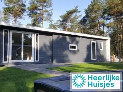 Mooi 6 persoons chalet met sauna in Beekbergen - Veluwe