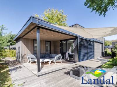 4-6 persoons Water & Hottub lodge