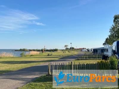 Kampeerplaats Comfort aan het water
