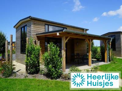 Modern Tiny House voor 4 personen met terras in Warmond