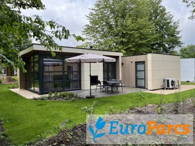 Chalet L-Cube 4 - EuroParcs Buitenhuizen
