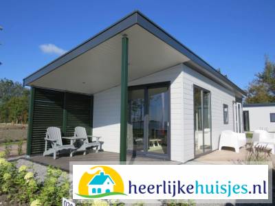 Sfeervol 4 persoons chalet op gezellig vakantiepark aan het Markermeer