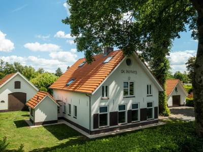 De Herberg | Privé Bioscoop & Sauna | 12-20 Pers.