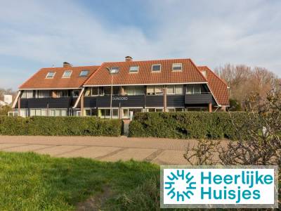 Prachtig gelegen 5 persoons appartement vlak aan zee en duinen.
