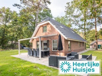 Vrijstaande wellness vakantiehuis met sauna, whirlpool en sunshower, gelegen in Drenthe