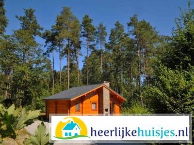 Vrijstaand chalet voor 5 personen midden in de bossen in de Ardennen.