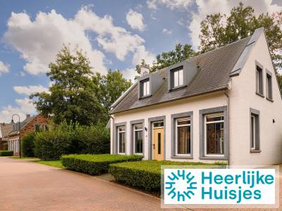 Bungalow met whirlpool en sauna voor 6 personen vlakbij golfbaan op resort in Zuid-Limburg