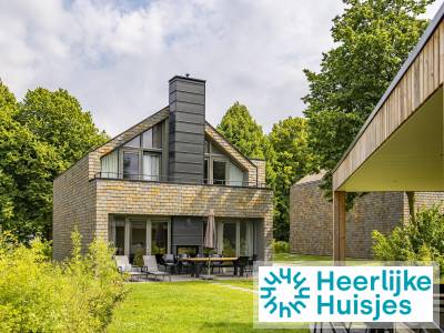 Villa met luxe wellness en spa voor 8 personen op resort naast golfbaan bij Maastricht
