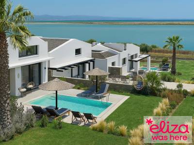 Flamingo View Suites & Villas