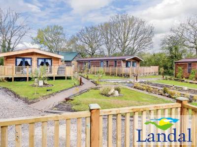 4-6-persoons bungalow - Hurricane Lodge