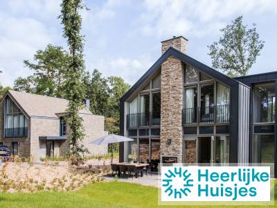 Villa met buitenspa, sauna en buitenkeuken voor 6 personen op resort vlakbij Maastricht
