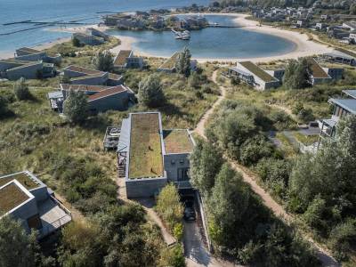 Villa 70 – Timber & Tide | Midden in de natuur aan het water