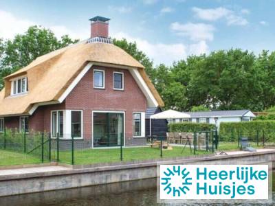 Kindvriendelijke villa voor 10 personen aan het water in Friesland