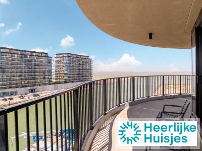 Modern 6-persoons appartement met royaal balkon en uitzicht op de Noordzee