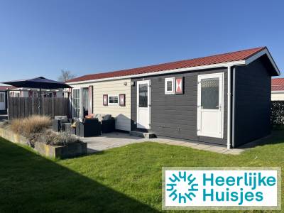 4-persoons vakantiechalet in Serooskerke op kindvriendelijk familiepark