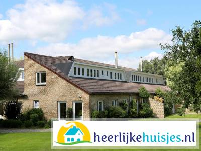 Fijn 15 persoons vakantiehuis in Zuid Limburg