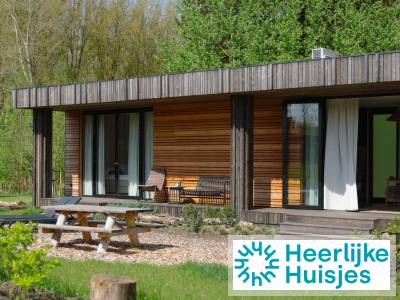 Ruime woning met hottub voor 4 personen in de natuur bij Zeewolde
