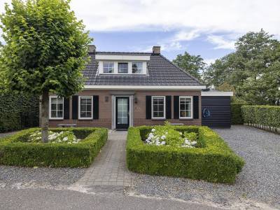 Notariswoning Deluxe: 2-8 personen